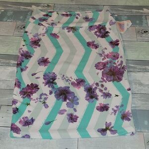 LuLaRoe Skirt sz Medium NWT